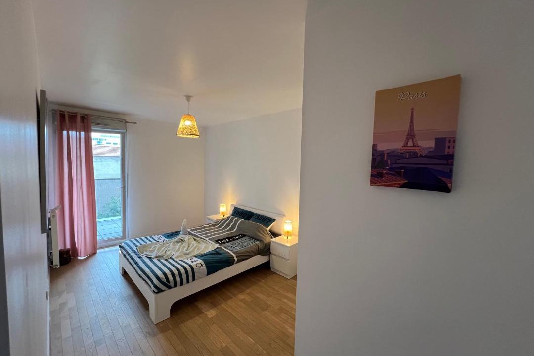 Photo of Bedroom in Malakoff
