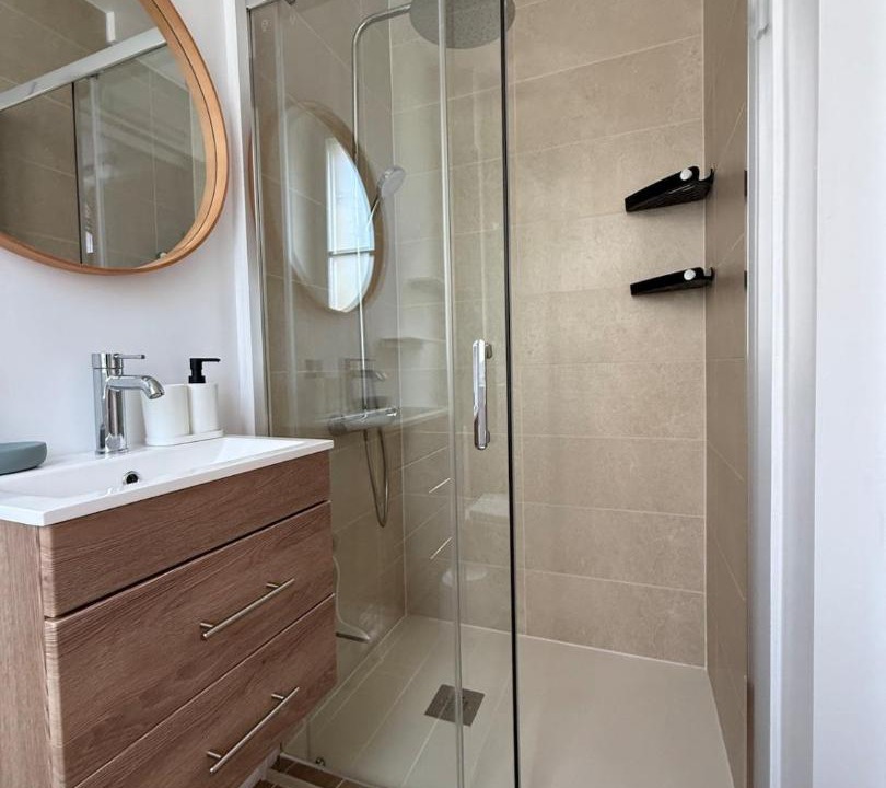 Photo of Bathroom in Le Chesnay