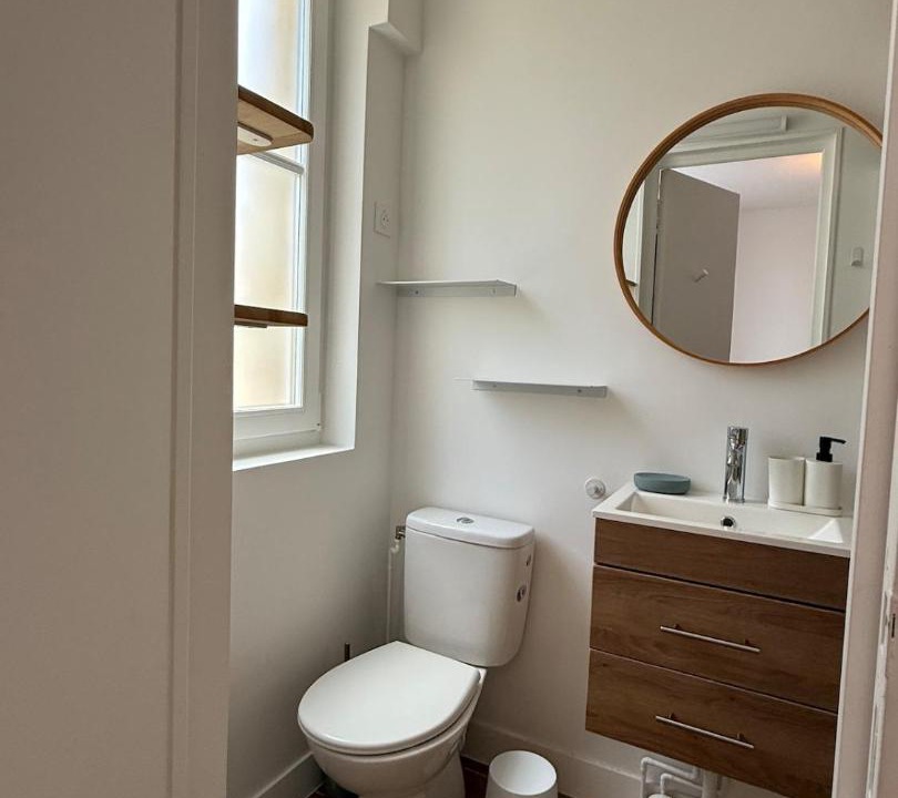 Photo of Bathroom in Le Chesnay