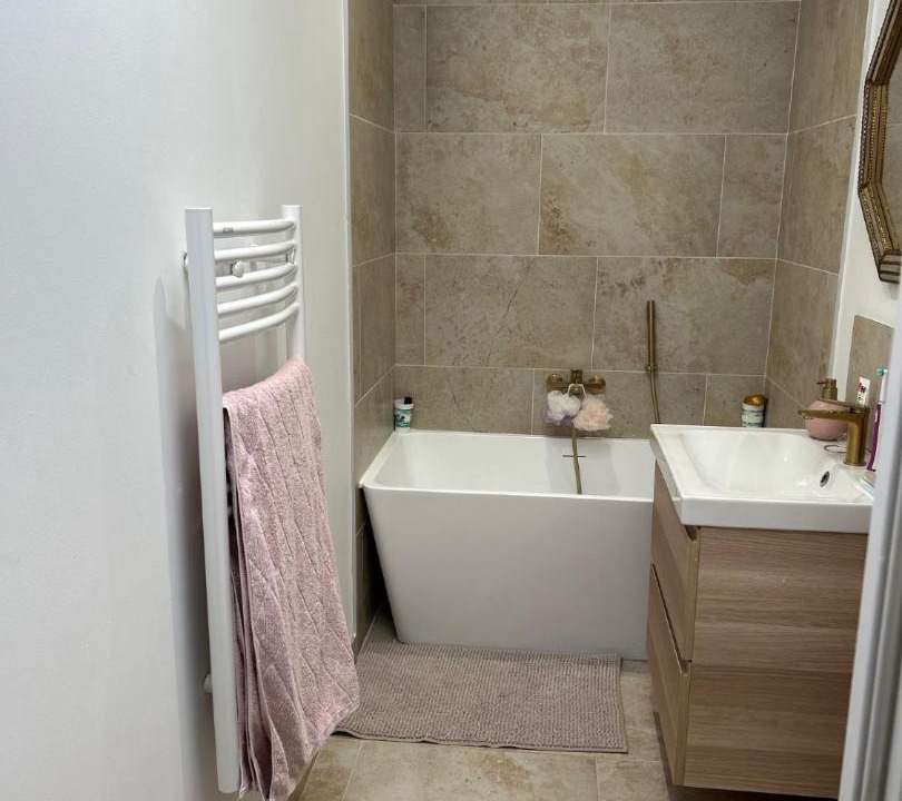Photo of Bathroom in Guilhemery