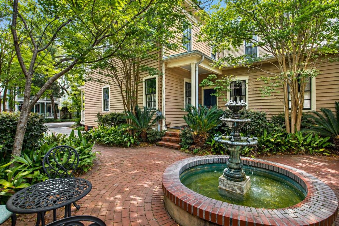 Photo of Others in Savannah Victorian District