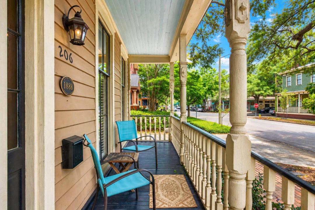 Photo of Others in Savannah Victorian District