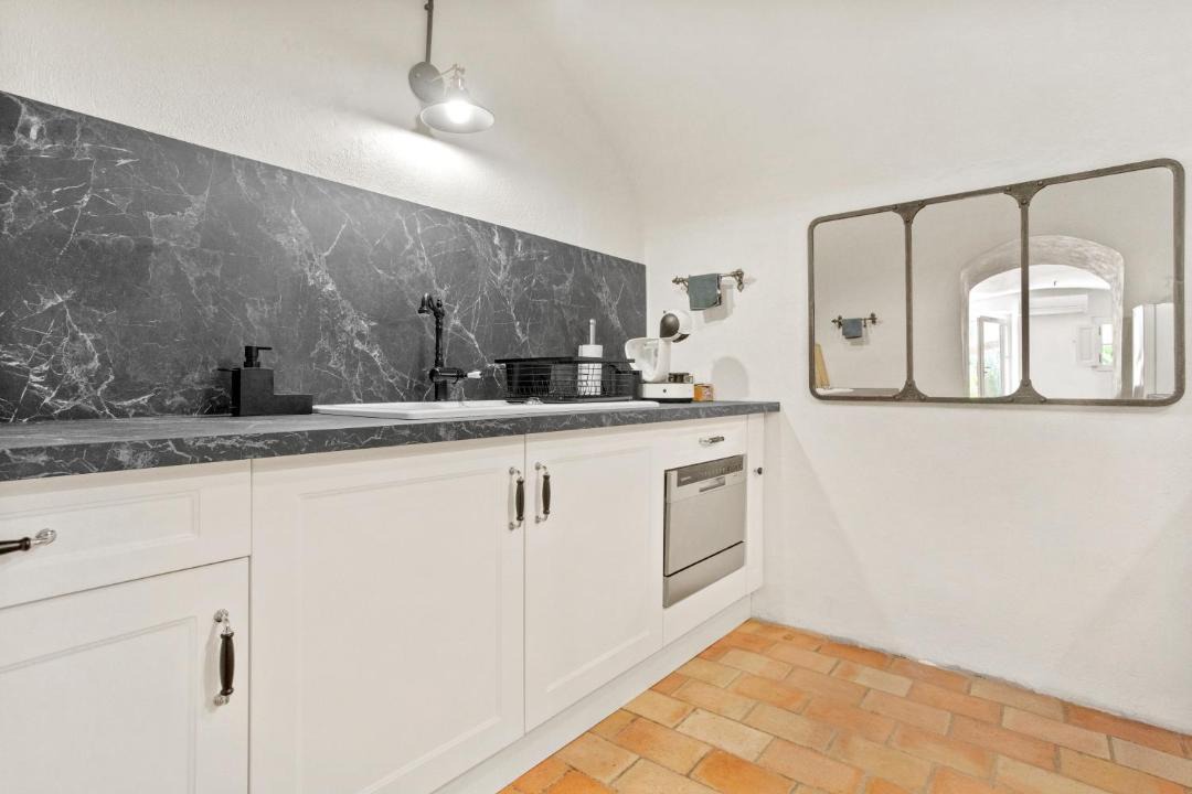 Photo of Kitchen in Meounes-les-Montrieux
