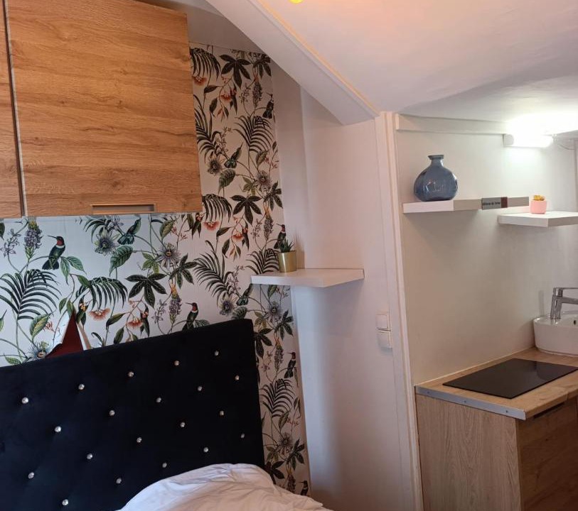 Photo of Bedroom in Arts-et-Metiers