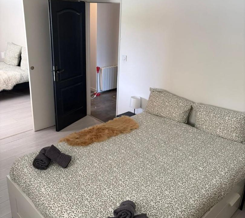 Photo of Bedroom in Saint-Jory