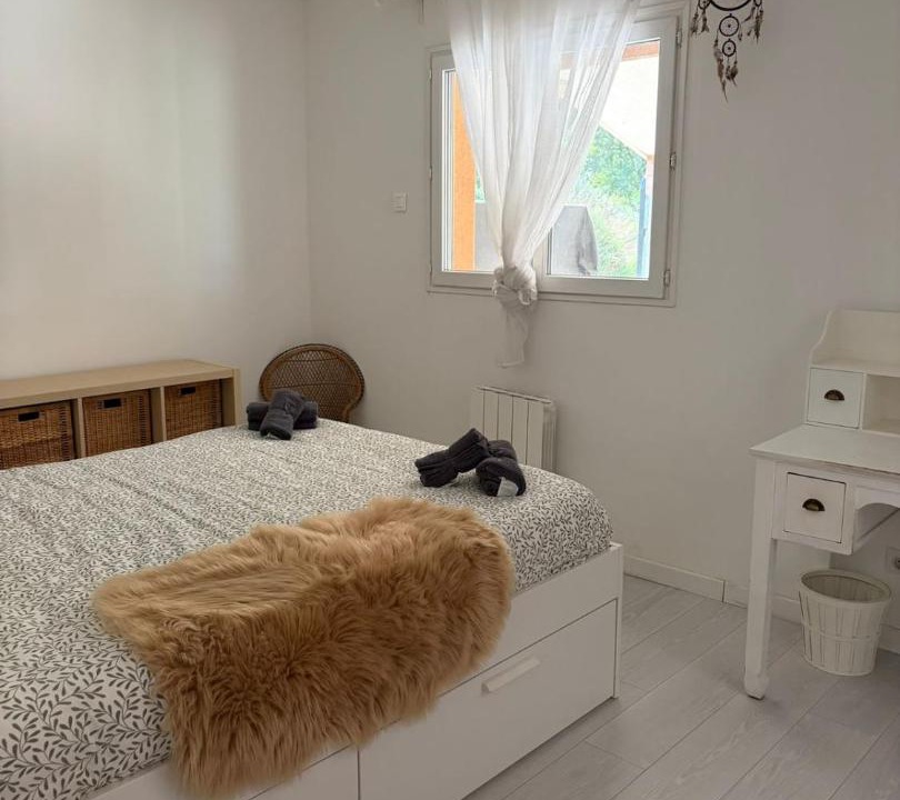 Photo of Bedroom in Saint-Jory