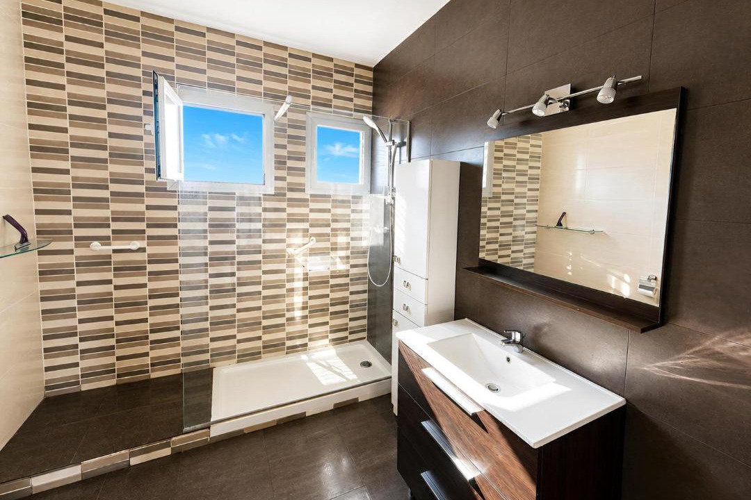 Photo of Bathroom in Creixell