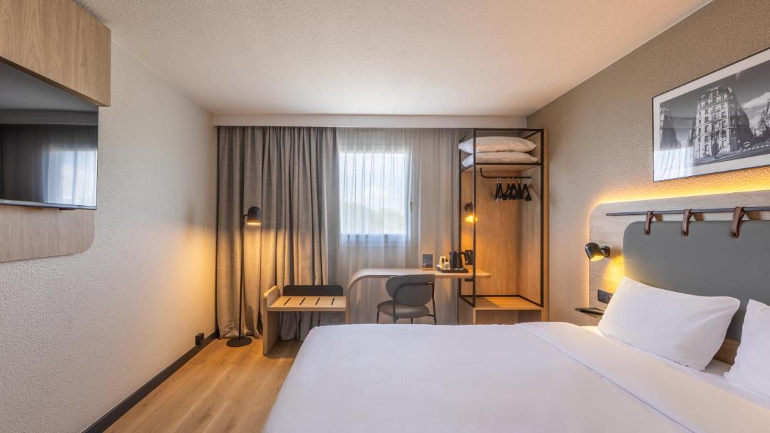 Photo of Bedroom in Le Blanc-Mesnil