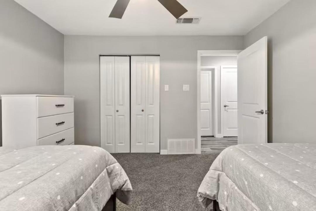 Photo of Bedroom in Grand Prairie