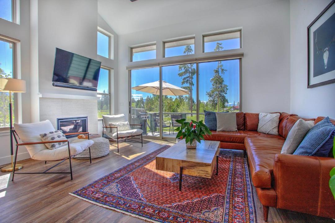 Photo of Livingroom in Rendezvous