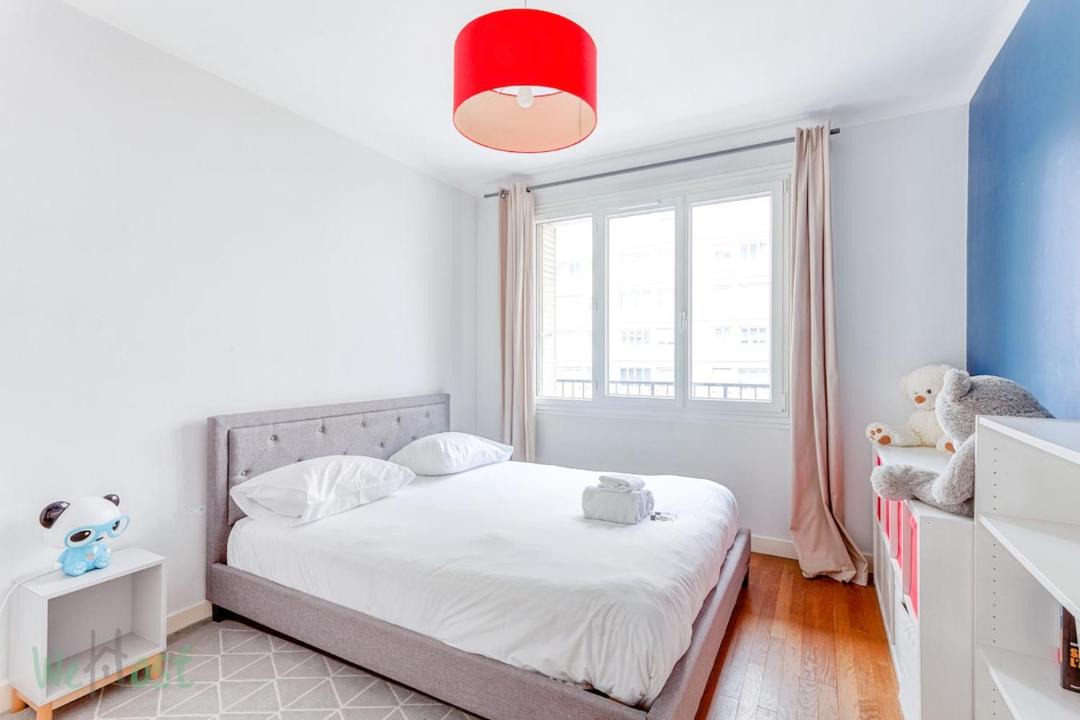 Photo of Bedroom in Yves Farge - Le Fleuve