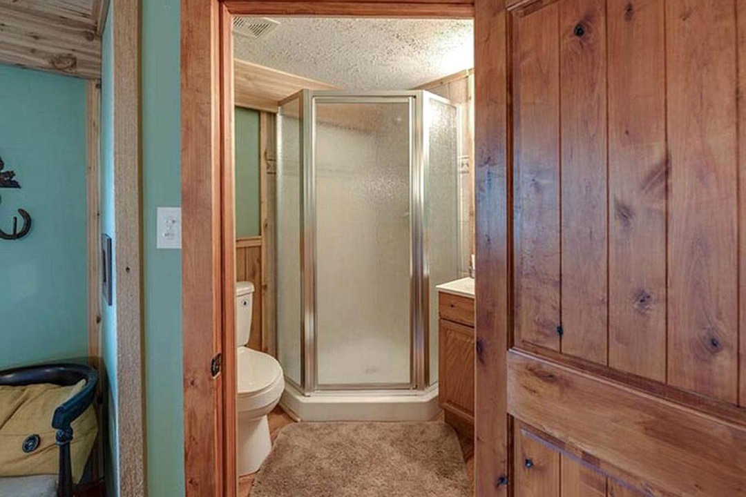 Photo of Bathroom in Carmine