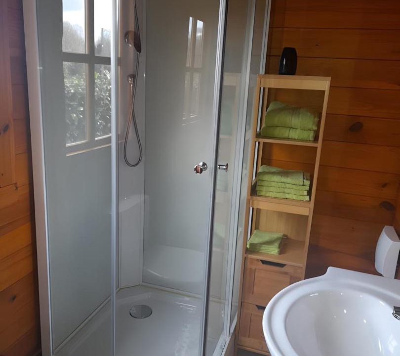 Photo of Bathroom in Lessard-et-le-Chene
