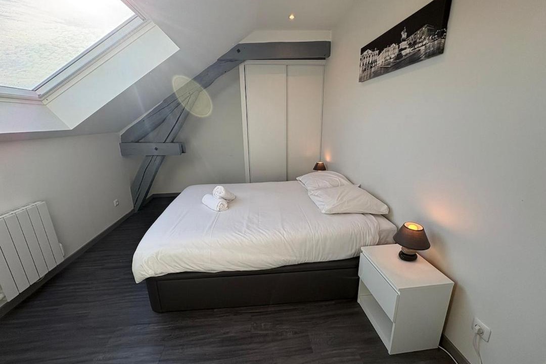 Photo of Bedroom in Saint-Jean-de-la-Ruelle