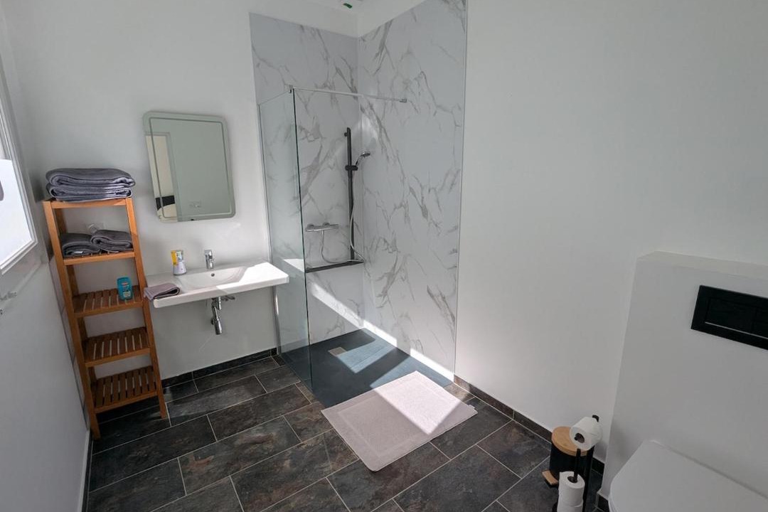 Photo of Bathroom in Le Thuit-Signol