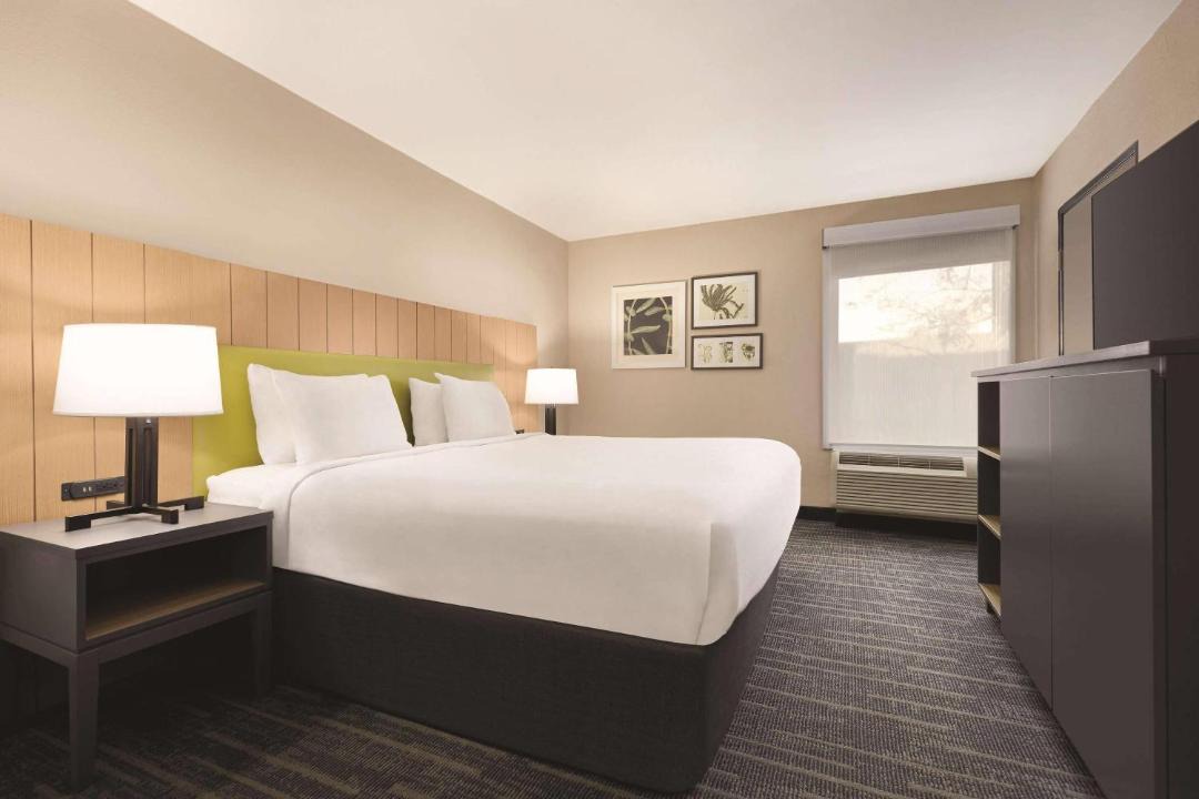 Photo of Bedroom in Dunn