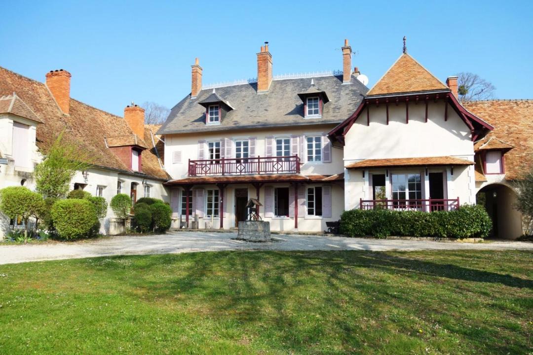 Photo of Others in Saint-Satur