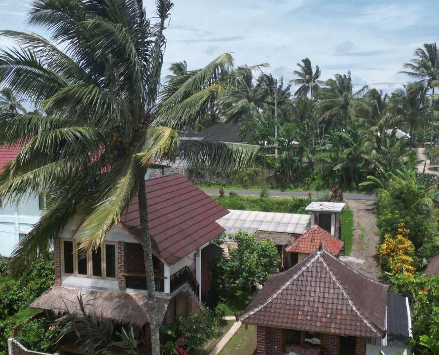 Photo of Others in Tetebatu