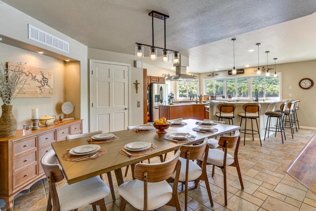 Photo of Kitchen in Roach