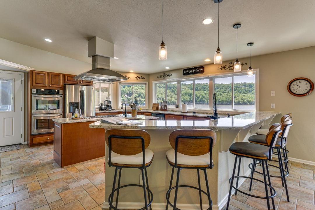 Photo of Kitchen in Roach