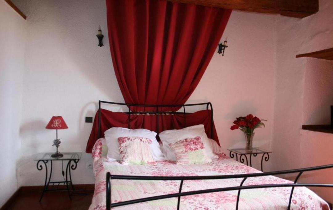 Photo of Bedroom in Malves-en-Minervois