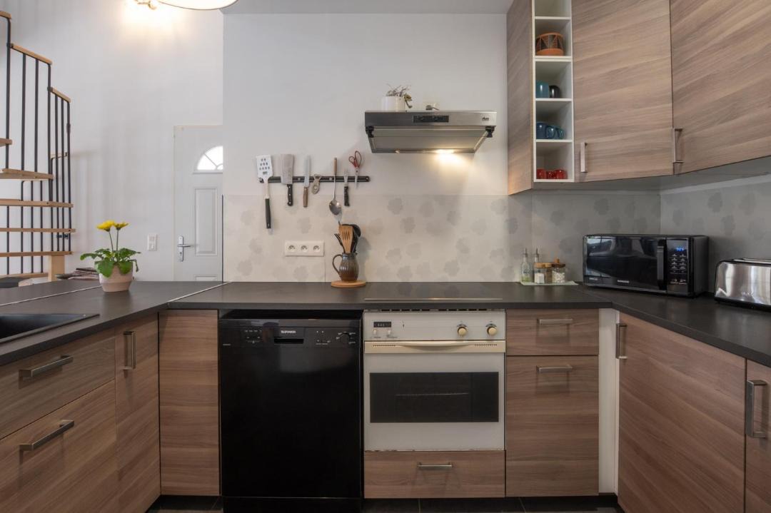 Photo of Kitchen in Labastide-de-Virac