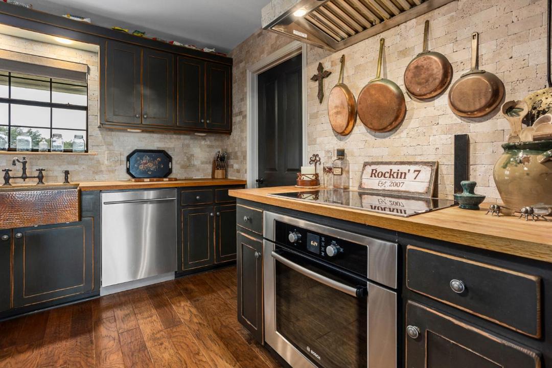 Photo of Kitchen in Glen Rose