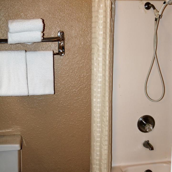 Photo of Bathroom in Lakeside Park
