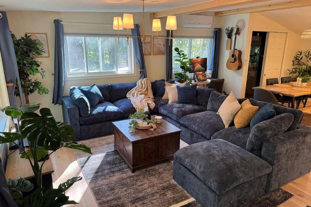 Photo of Livingroom in Springwater