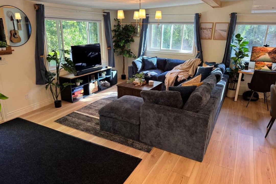 Photo of Livingroom in Springwater