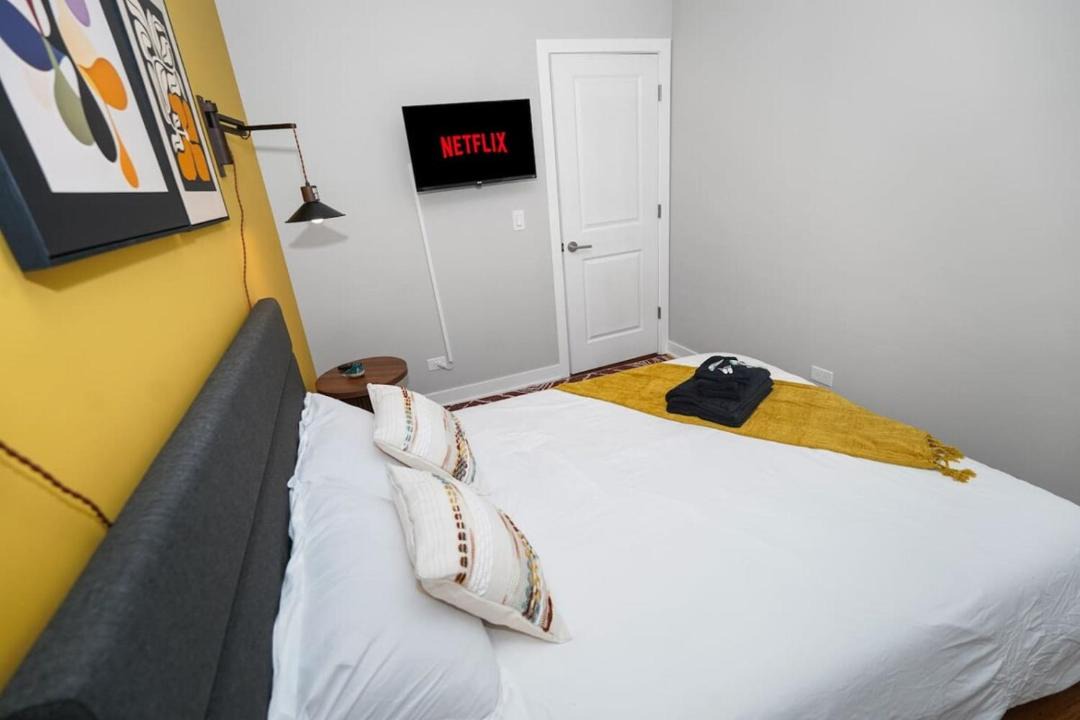 Photo of Others in East Garfield Park