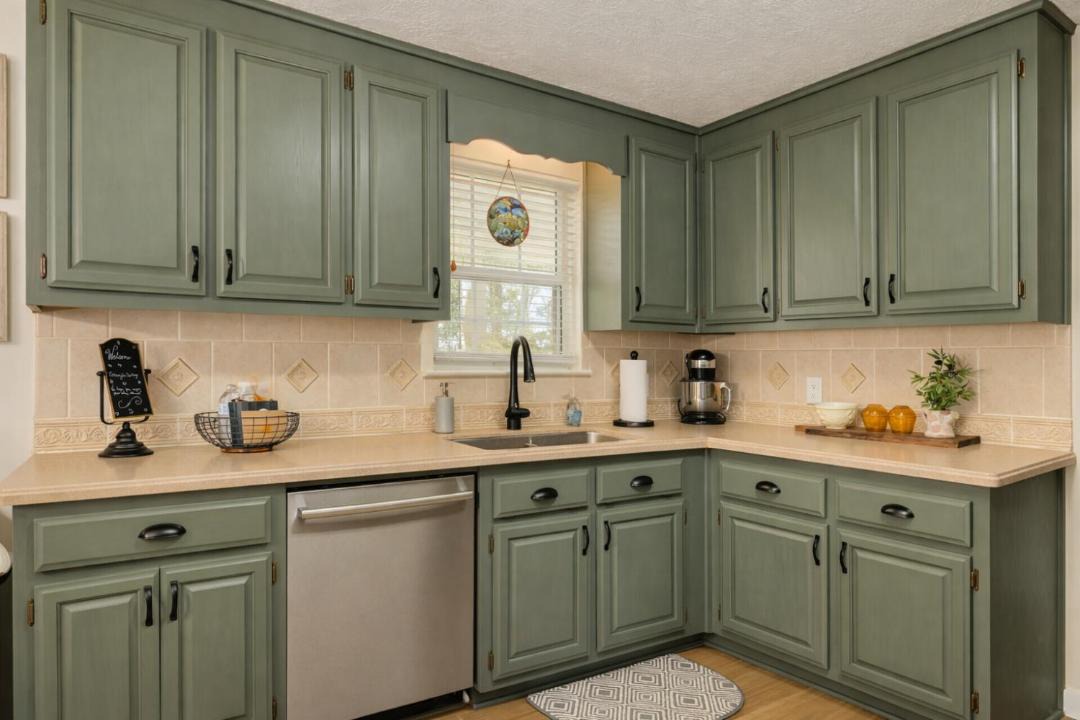 Photo of Kitchen in Dahlonega