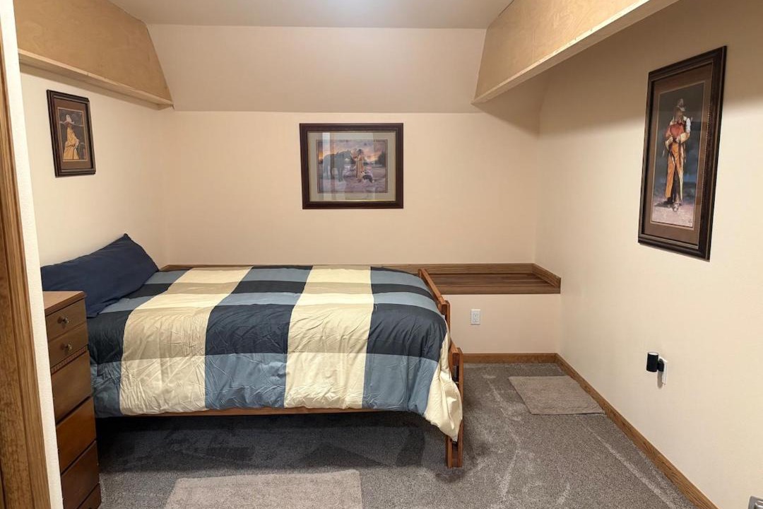 Photo of Bedroom in Riverton