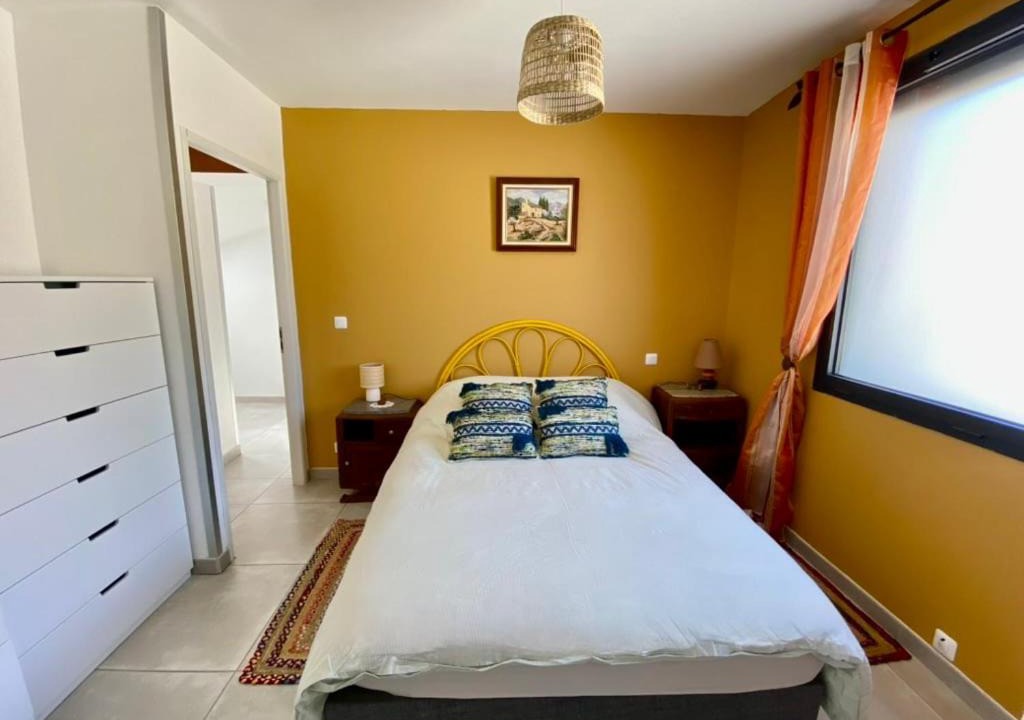 Photo of Bedroom in Saint-Just-et-Vacquieres