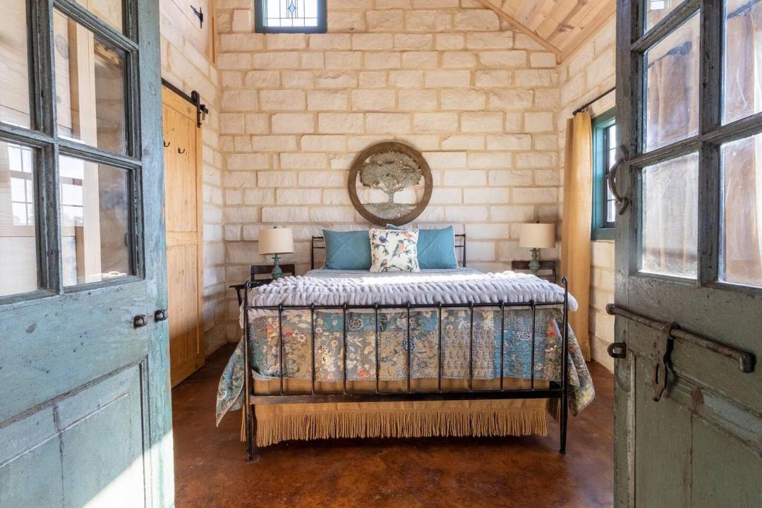 Photo of Bedroom in Grapetown