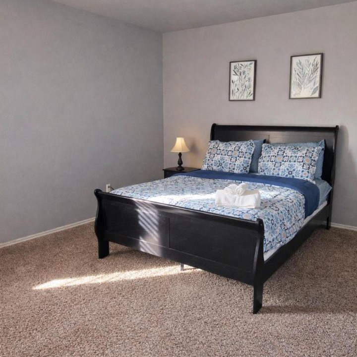 Photo of Bedroom in Moore