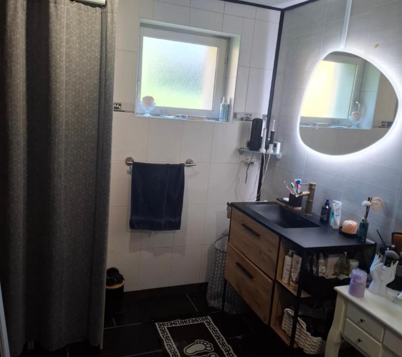 Photo of Bathroom in Pommiers