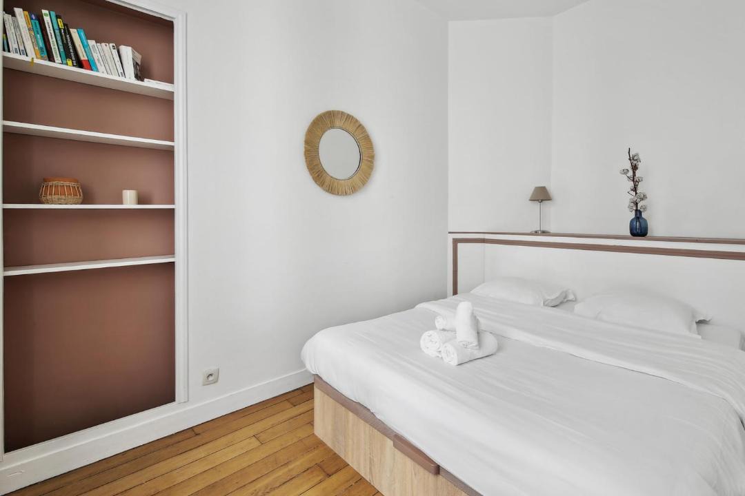 Photo of Bedroom in Arts-et-Metiers