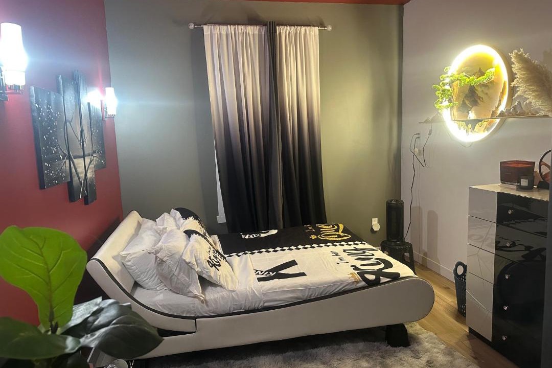 Photo of Bedroom in Saint-Augustin-de-Desmaures