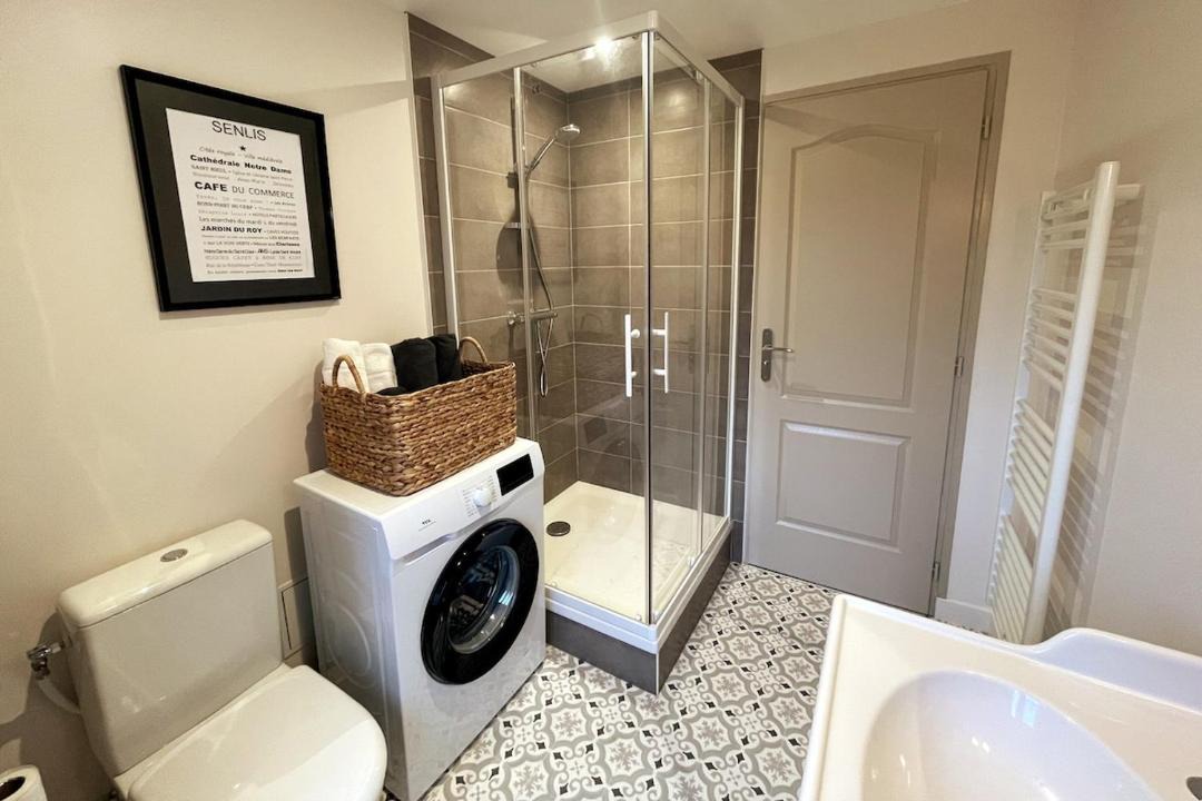 Photo of Bathroom in Senlis