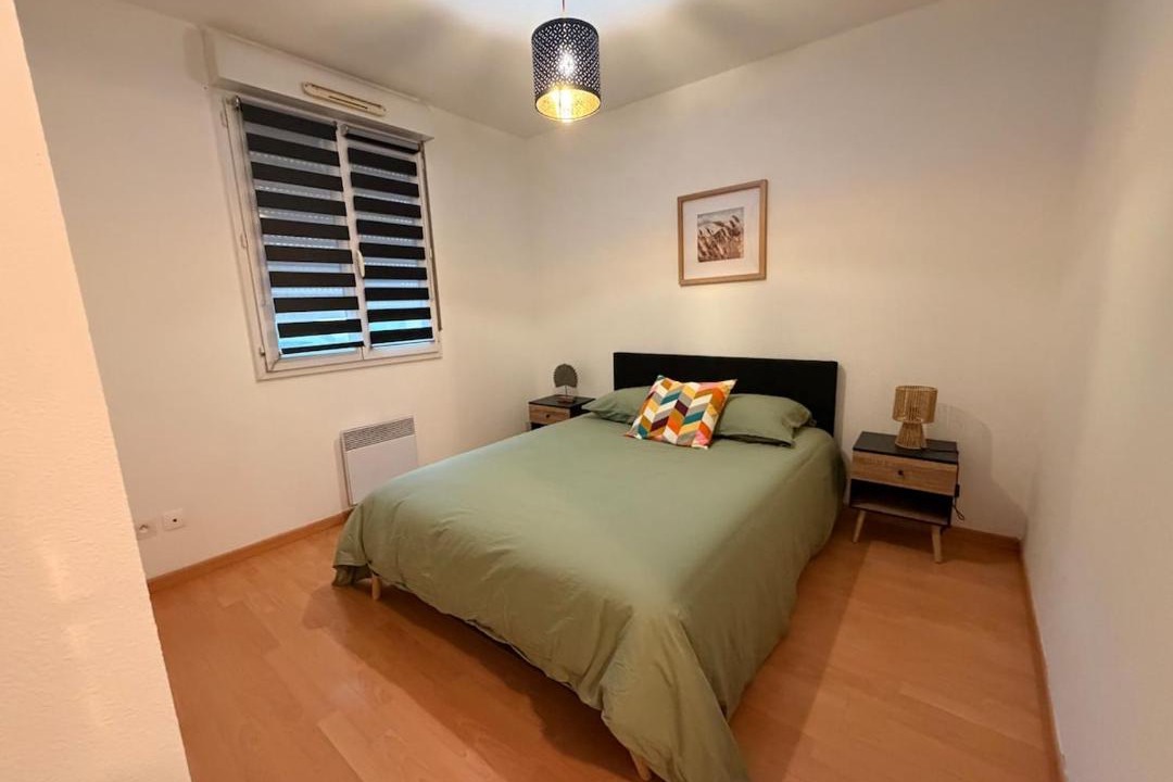 Photo of Bedroom in Lormont