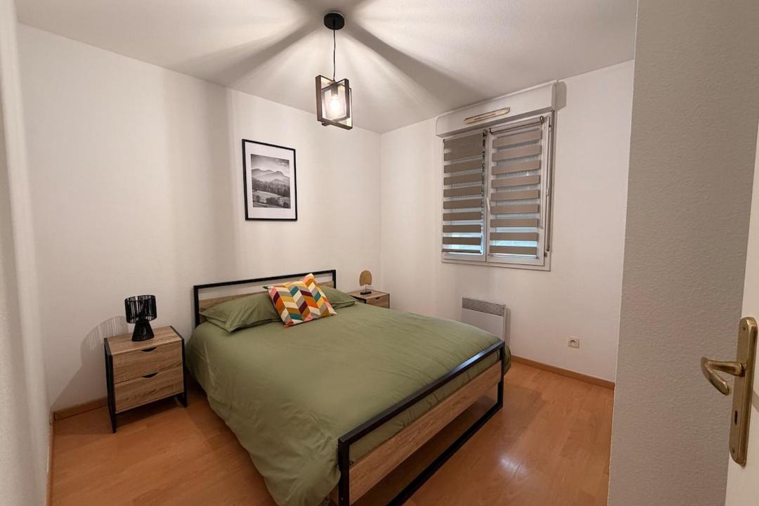 Photo of Bedroom in Lormont