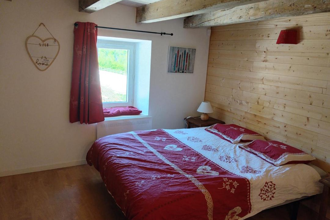 Photo of Bedroom in Moye
