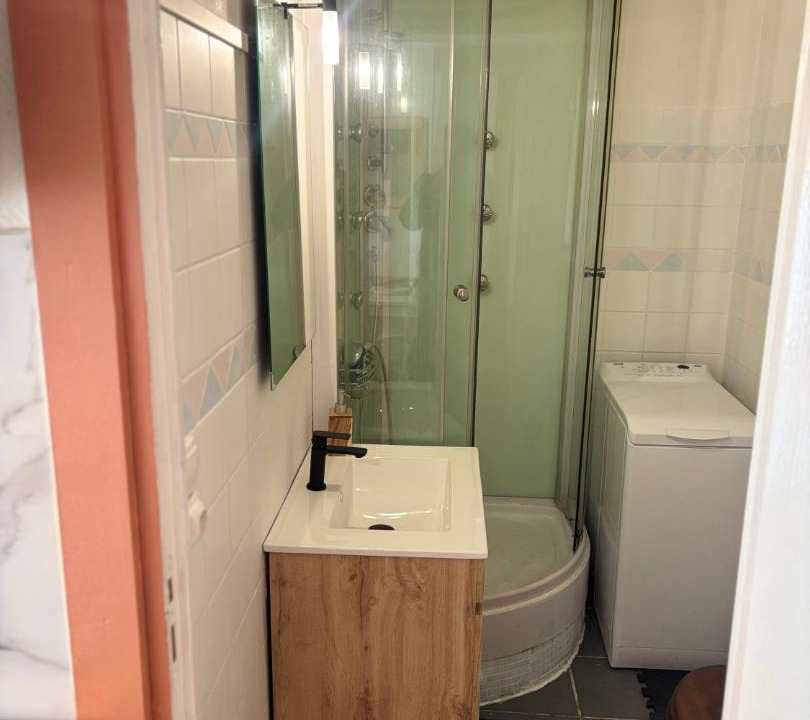 Photo of Bathroom in Vaucouleurs