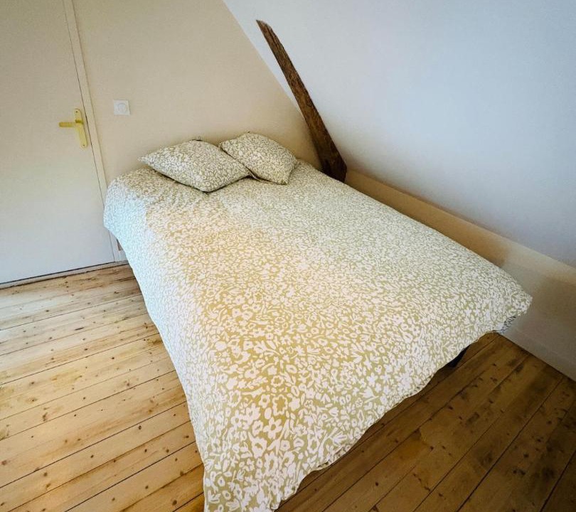 Photo of Bedroom in Juigne-sur-Loire