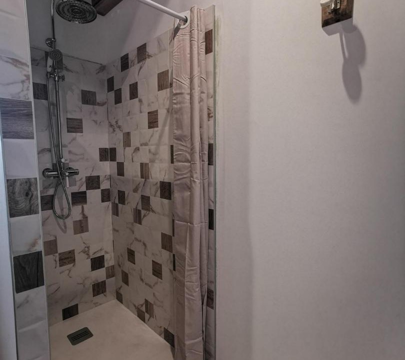 Photo of Bathroom in Loreux