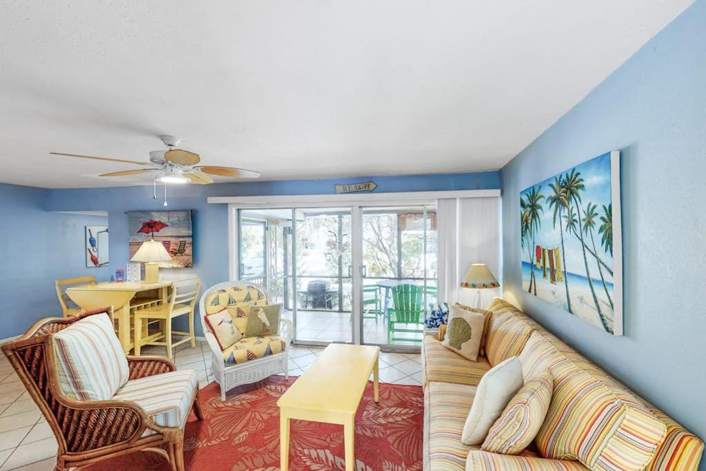 Photo of Others in Anna Maria