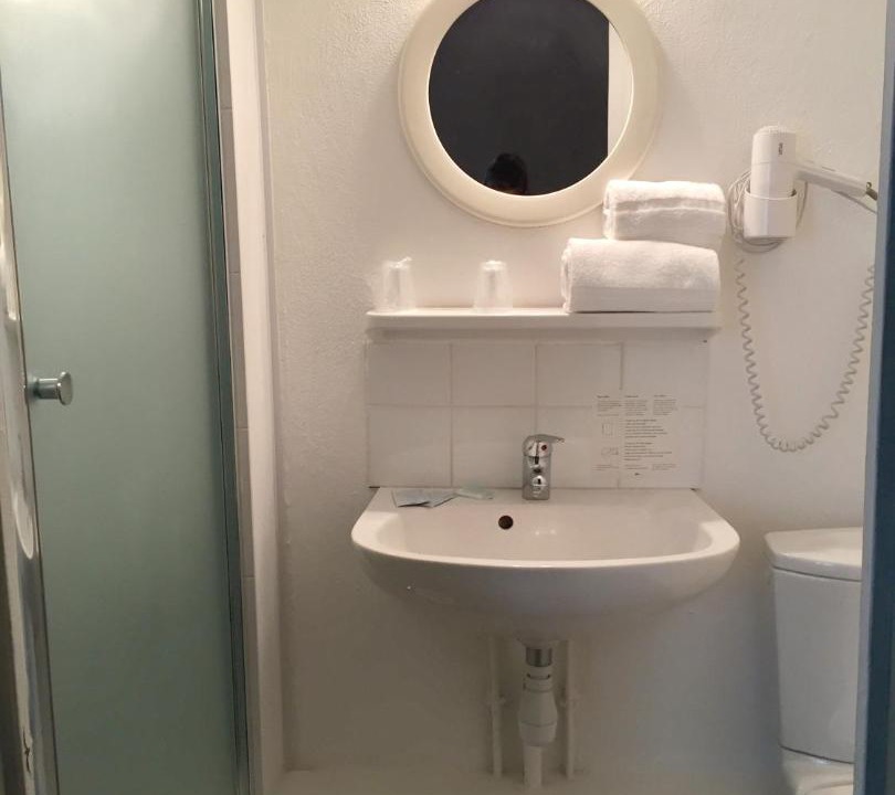 Photo of Bathroom in Nevers
