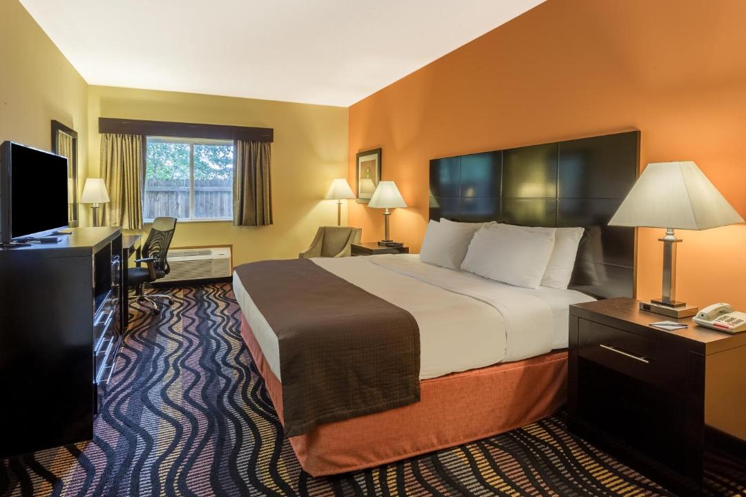 Photo of Bedroom in Streator