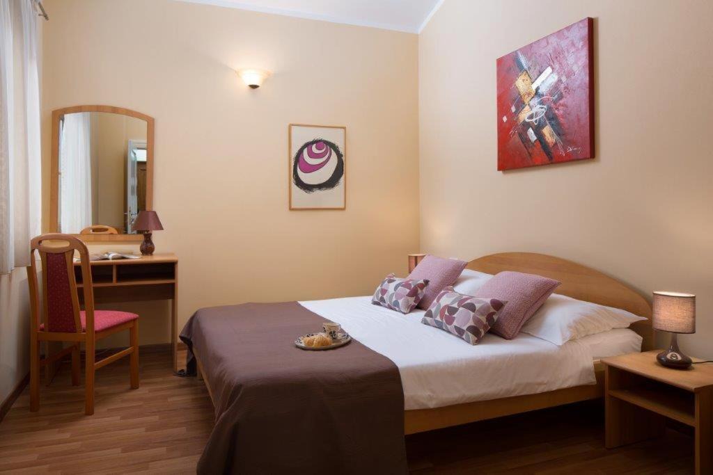 Photo of Bedroom in Marceljani